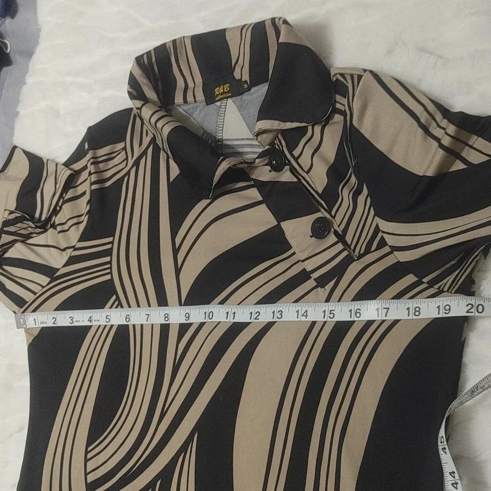 R&B Collection Super Soft Geometric Design Shirt Dress w/ Pockets Sz M - Picture 6 of 10